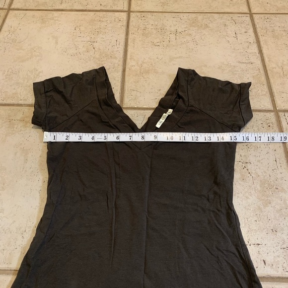 Smart Set V-Neck T-Shirt Dress - Dark Brown Large - Picture 3 of 6